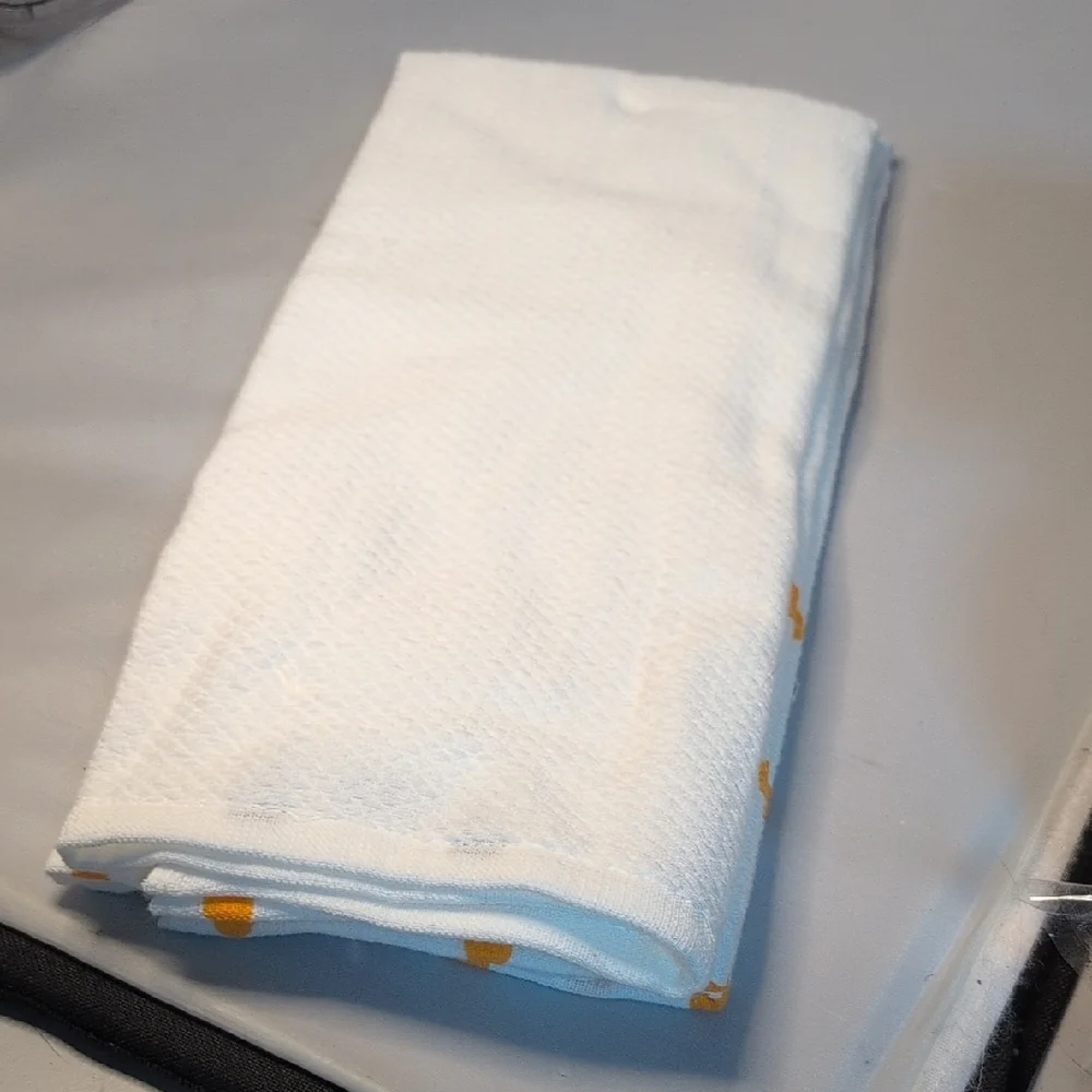 Kate Spade Set of 2 Kitchen Towels Drink/Cocktail Design